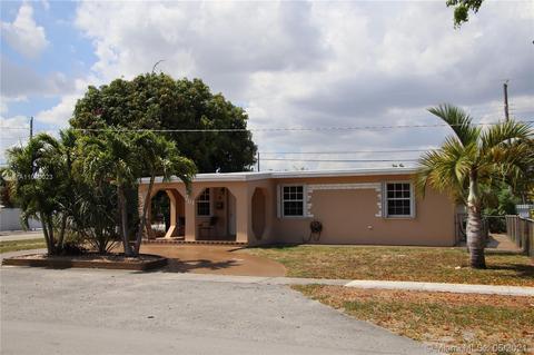 261 W 38 St, Hialeah, FL 33012 photo 2