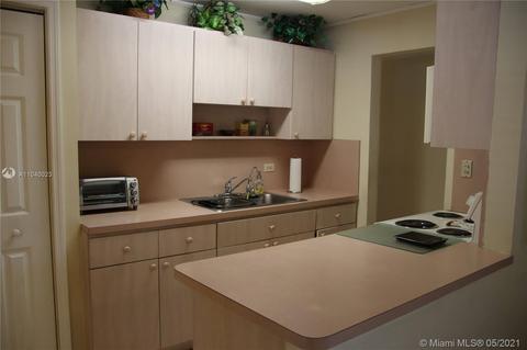 261 W 38 St, Hialeah, FL 33012 photo 21