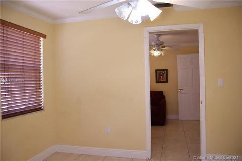 261 W 38 St, Hialeah, FL 33012 photo 37