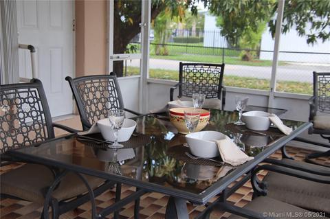 261 W 38 St, Hialeah, FL 33012 photo 47
