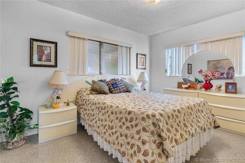 5005 E 9th Ln, Hialeah, FL 33013 photo 33