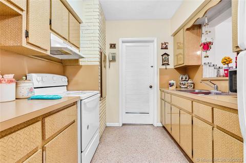5005 E 9th Ln, Hialeah, FL 33013 photo 26
