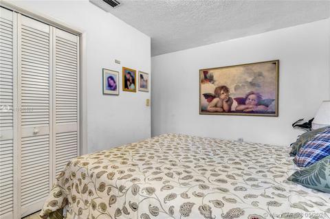 5005 E 9th Ln, Hialeah, FL 33013 photo 34