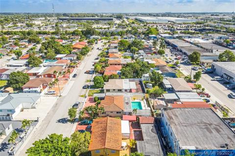 5005 E 9th Ln, Hialeah, FL 33013 photo 8