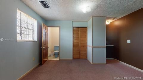 911 E 34th St, Hialeah, FL 33013 photo 34