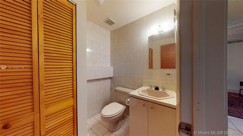 911 E 34th St, Hialeah, FL 33013 photo 25