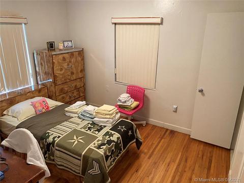 131 W 37th St, Hialeah, FL 33012 photo 10
