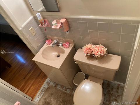 131 W 37th St, Hialeah, FL 33012 photo 12