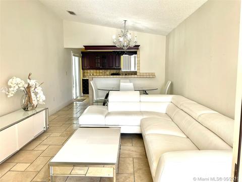 2860 W 75th St, Hialeah, FL 33018 photo 6