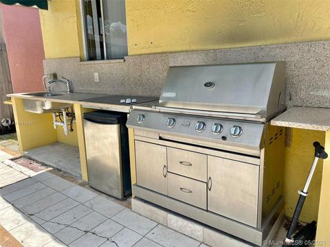 2860 W 75th St, Hialeah, FL 33018 photo 25