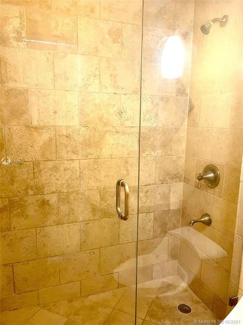 2860 W 75th St, Hialeah, FL 33018 photo 17