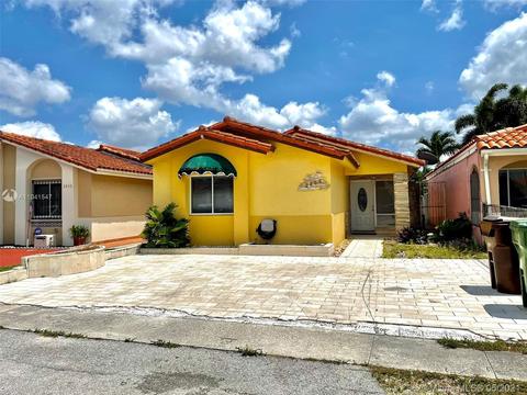 2860 W 75th St, Hialeah, FL 33018 photo 2