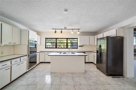 6445 SW 129th Ter, Pinecrest, FL 33156 photo 12