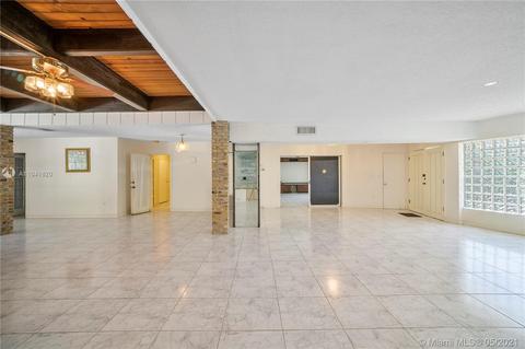 6445 SW 129th Ter, Pinecrest, FL 33156 photo 9
