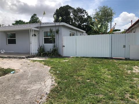 4060 E 9th Ct, Hialeah, FL 33013 photo 2
