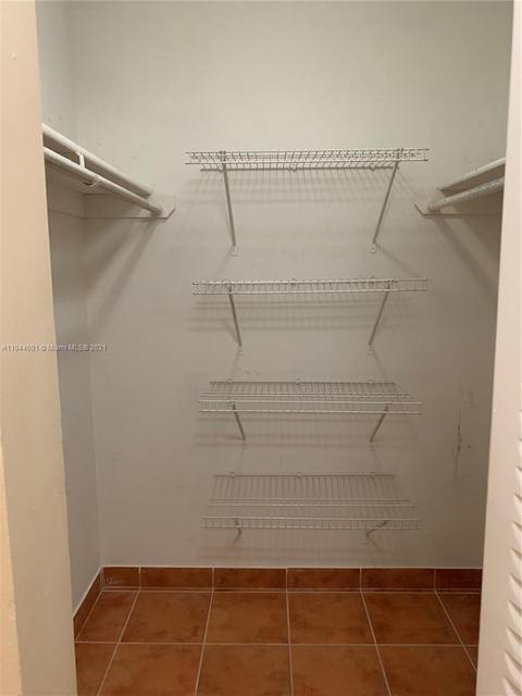 460 E 23rd St #416, Hialeah, FL 33013 photo 17