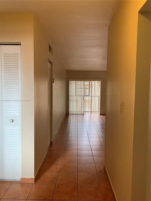 460 E 23rd St #416, Hialeah, FL 33013 photo 13