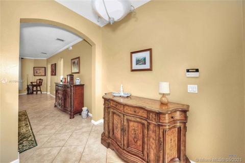 1455 SE Legacy Cove Cir, Stuart, FL 34997 photo 5