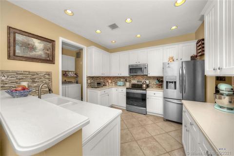 1455 SE Legacy Cove Cir, Stuart, FL 34997 photo 11