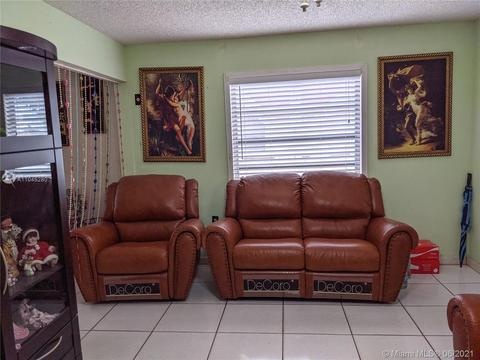 332 E 51st St, Hialeah, FL 33013 photo 3