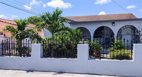332 E 51st St, Hialeah, FL 33013 photo 2