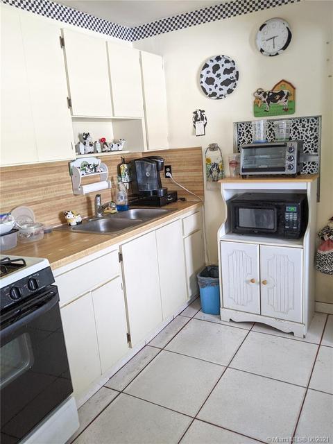 332 E 51st St, Hialeah, FL 33013 photo 8