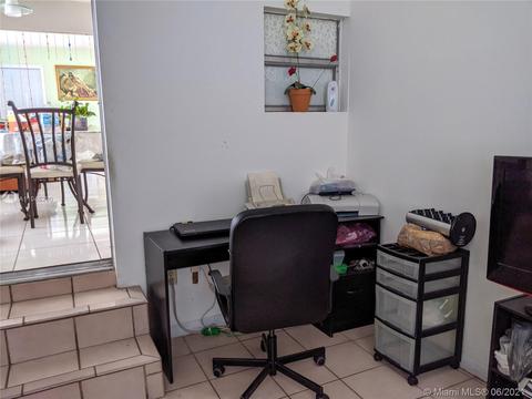 332 E 51st St, Hialeah, FL 33013 photo 10