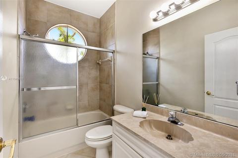 2459 Eagle Run Dr, Weston, FL 33327 photo 16