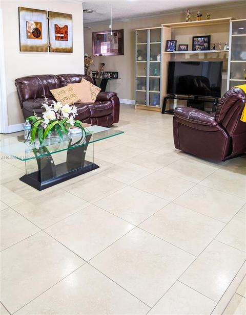760 E 5th St, Hialeah, FL 33010 photo 10
