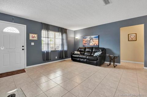 1655 NW 68th Ter, Margate, FL 33063 photo 6