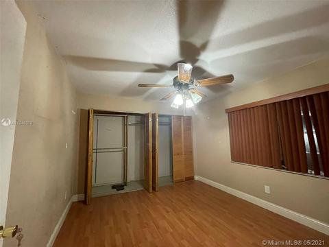 110 E 42nd St, Hialeah, FL 33013 photo 6