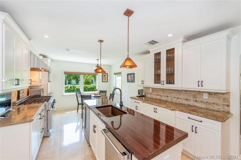 3700 Durango St, Coral Gables, FL 33134 photo 11