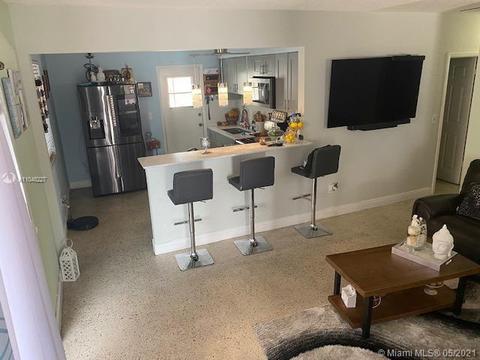 431 E 37th St, Hialeah, FL 33013 photo 6