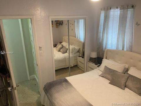 431 E 37th St, Hialeah, FL 33013 photo 9