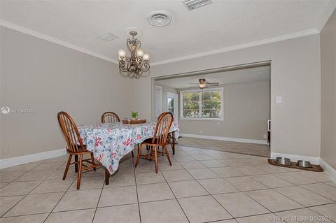 1017 E River Dr, Margate, FL 33063 photo 10