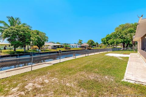 1017 E River Dr, Margate, FL 33063 photo 26