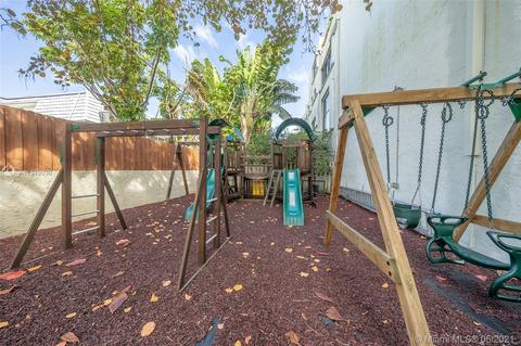 239 Enid Dr #50, Key Biscayne, FL 33149 photo 23