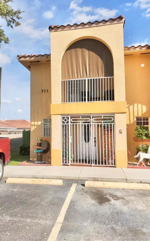 511 W 68th St #5, Hialeah, FL 33014 photo 2