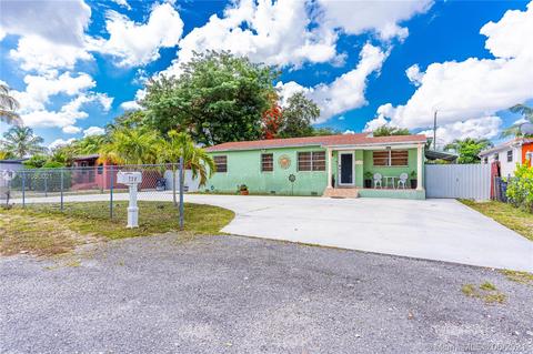 730 Superior St, Opa Locka, FL 33054 photo 17
