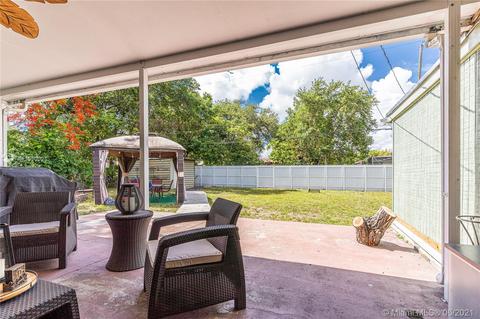 730 Superior St, Opa Locka, FL 33054 photo 20