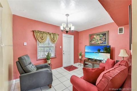 5673 E 4th Ave, Hialeah, FL 33013 photo 13