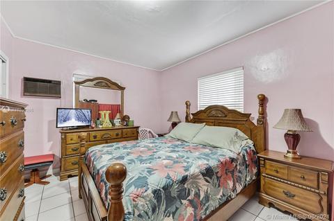 5673 E 4th Ave, Hialeah, FL 33013 photo 18