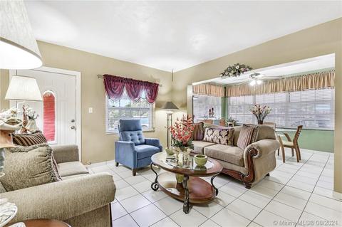 5673 E 4th Ave, Hialeah, FL 33013 photo 6