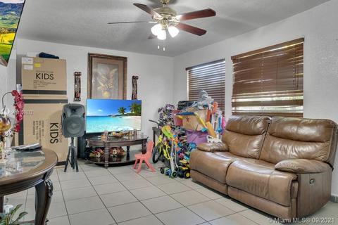 660 E 7th St, Hialeah, FL 33010 photo 5