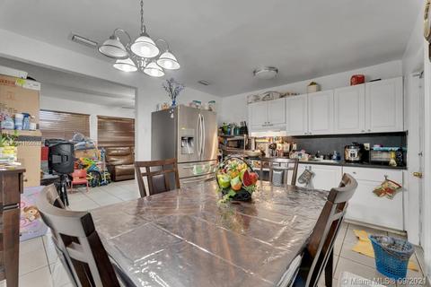660 E 7th St, Hialeah, FL 33010 photo 9