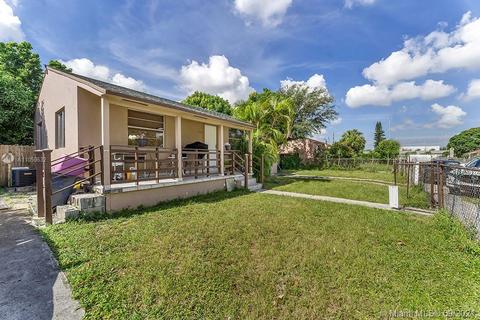 660 E 7th St, Hialeah, FL 33010 photo 2