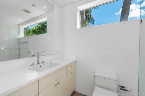 890 Harbor Dr, Key Biscayne, FL 33149 photo 27