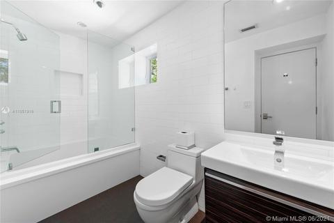 890 Harbor Dr, Key Biscayne, FL 33149 photo 30