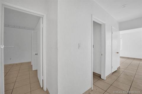 465 NE 157th Ter, Miami, FL 33162 photo 13