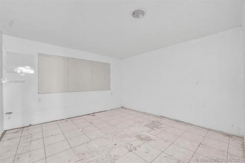 465 NE 157th Ter, Miami, FL 33162 photo 27